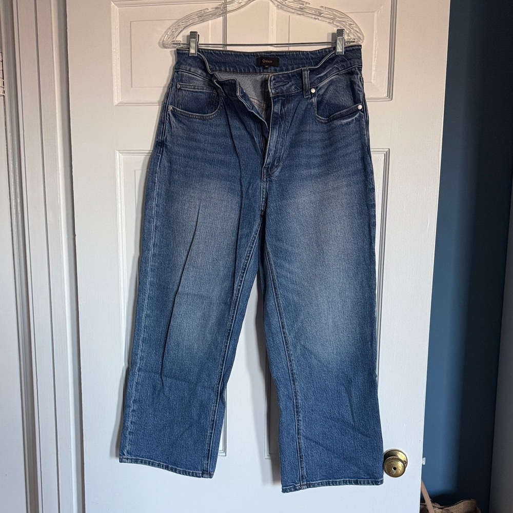 Quince Women's Bella Straight Leg Jeans in Medium Blue Wash